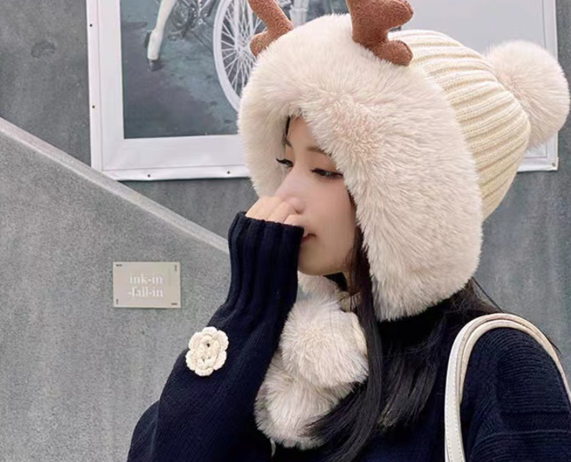 Thickened Warm Antler Scarf Hat 3