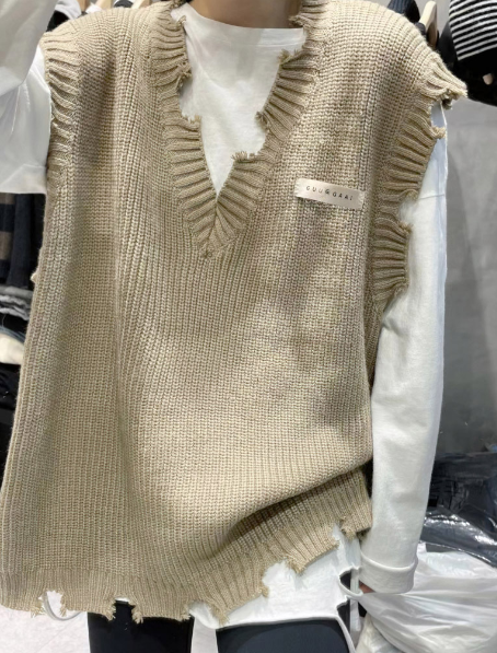 Knitted Vest