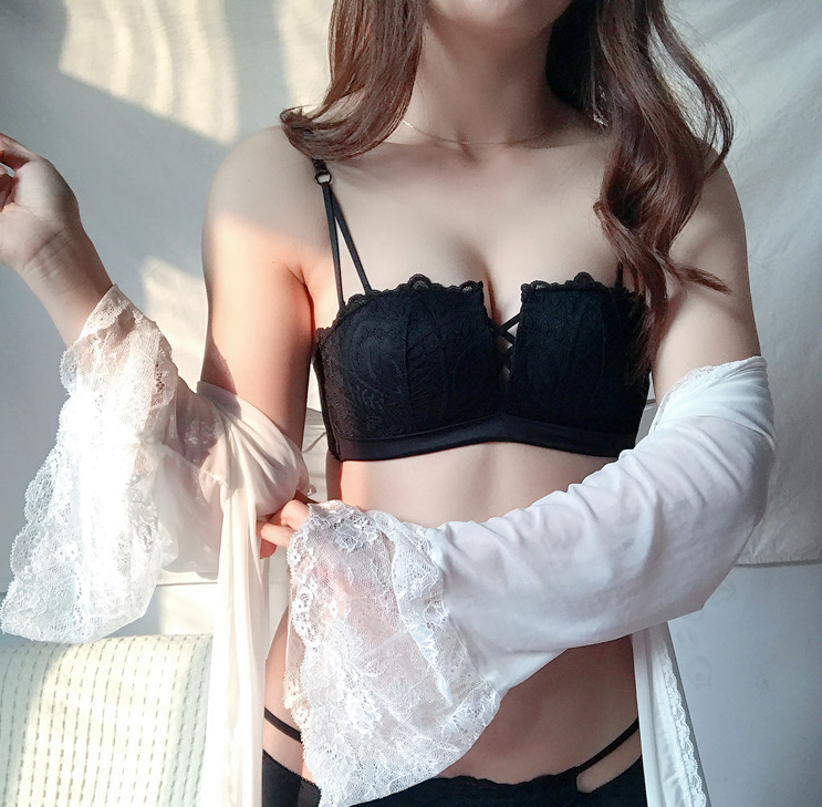 Close-up of Lace Detail