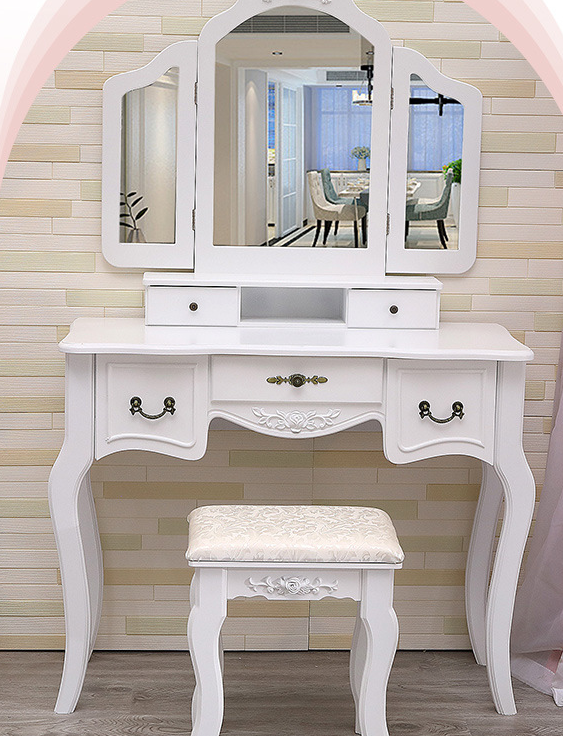 Vanity Set Image 3