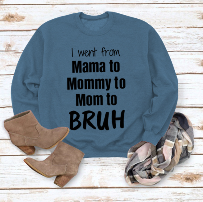 Trendy pullover detail