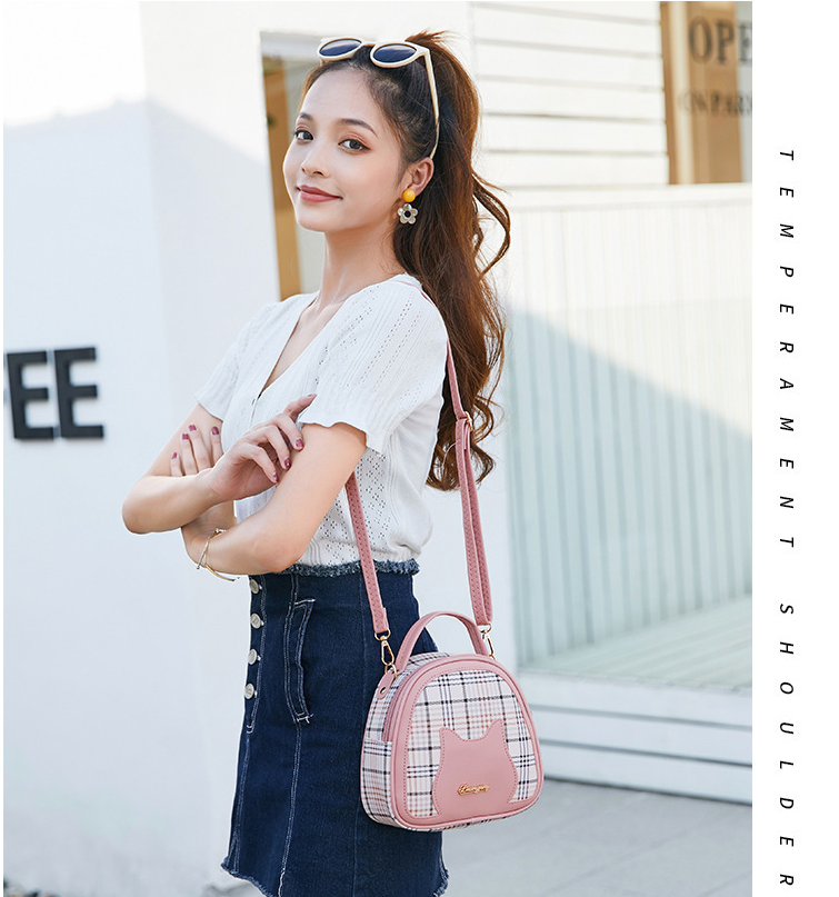 Pink Girly Heart Series Fashion Makeup Messenger Bag