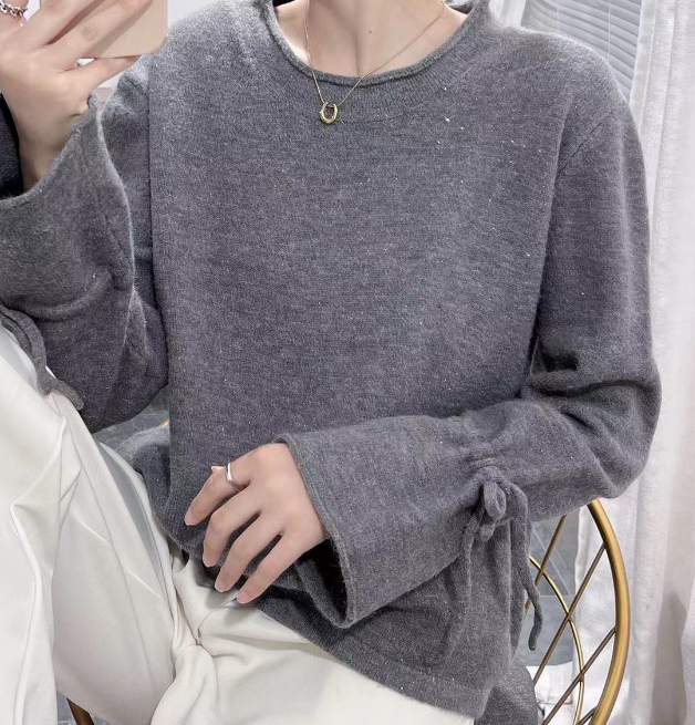 Pullover Knit Sweater Image 4