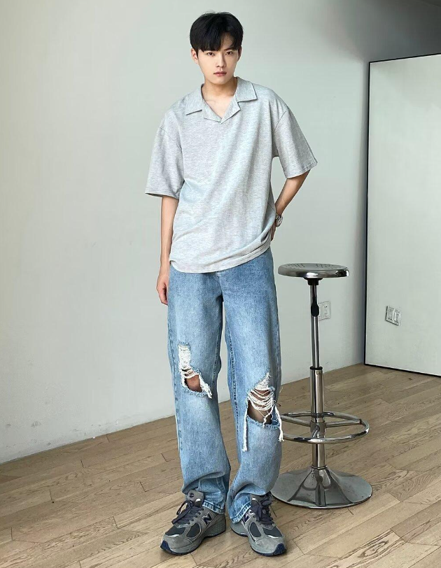 Men's Light Blue Ripped Denim Jeans