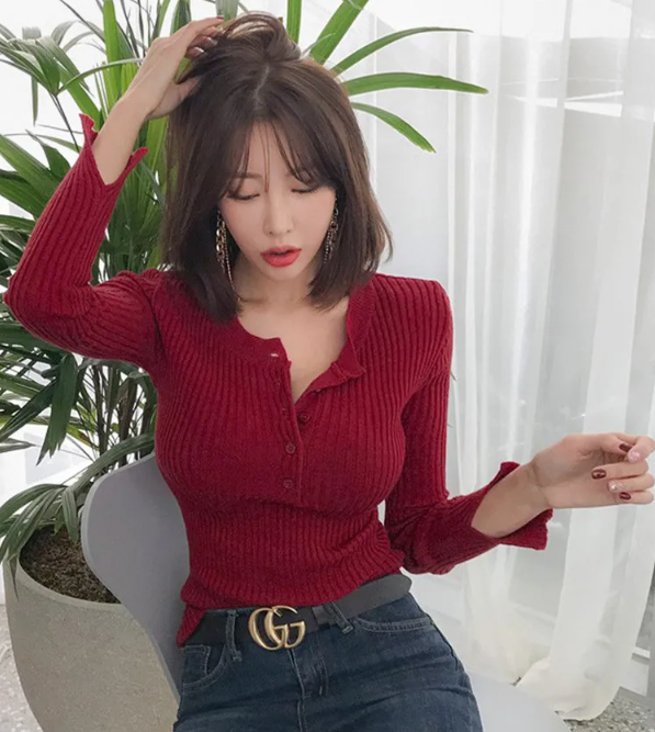 Sweater in Black