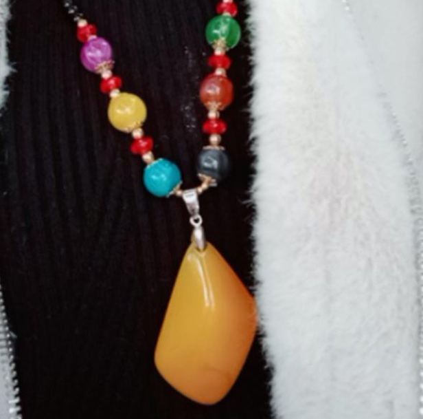 Necklace Image 5
