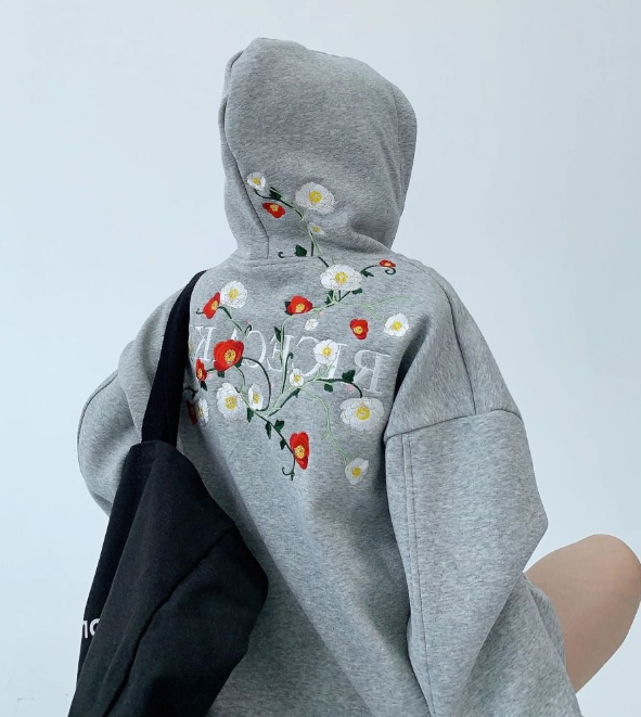 Printed Sweater Image 3