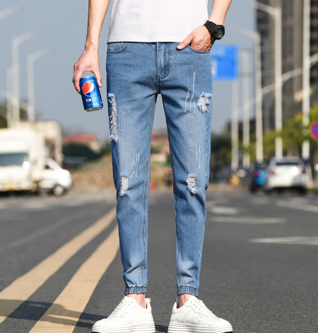 Spring and Summer Men's Ripped Slim-fit Jeans image