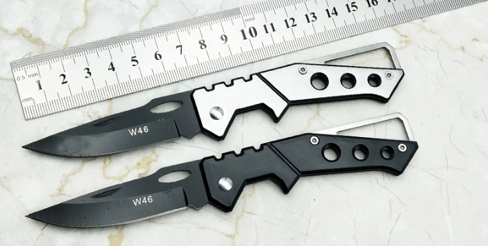 Folding Knife Image 1