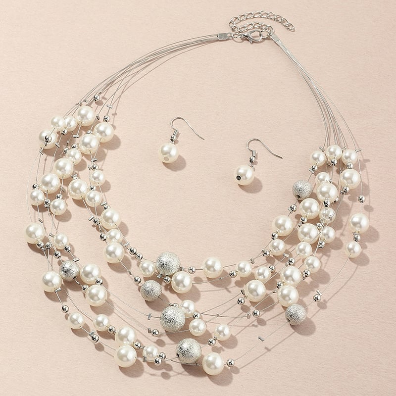 Multilayer pearl necklace pendant image