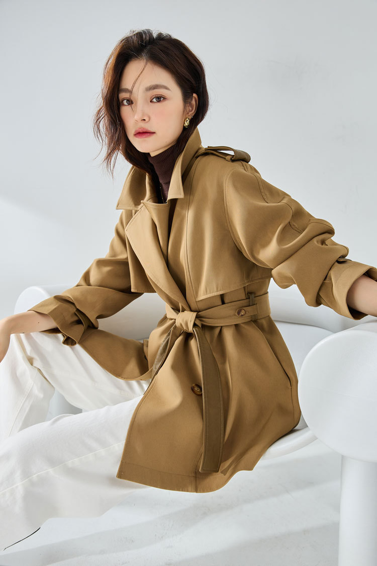 Elegant Short Trench Coat Image 5