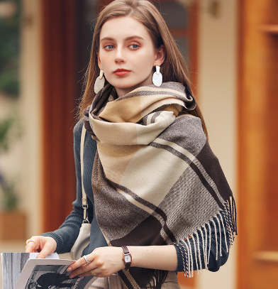 Echarpe Ester Xadrez Scarf
