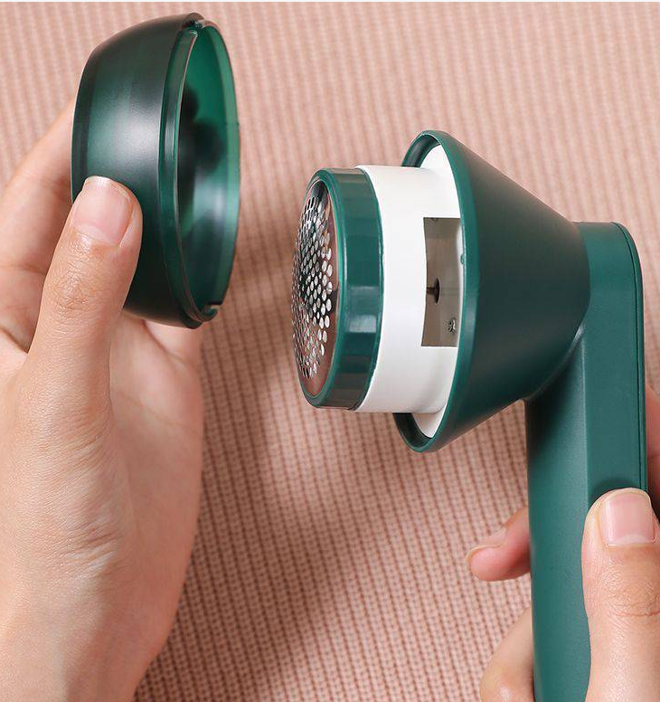Stylish Lint Remover