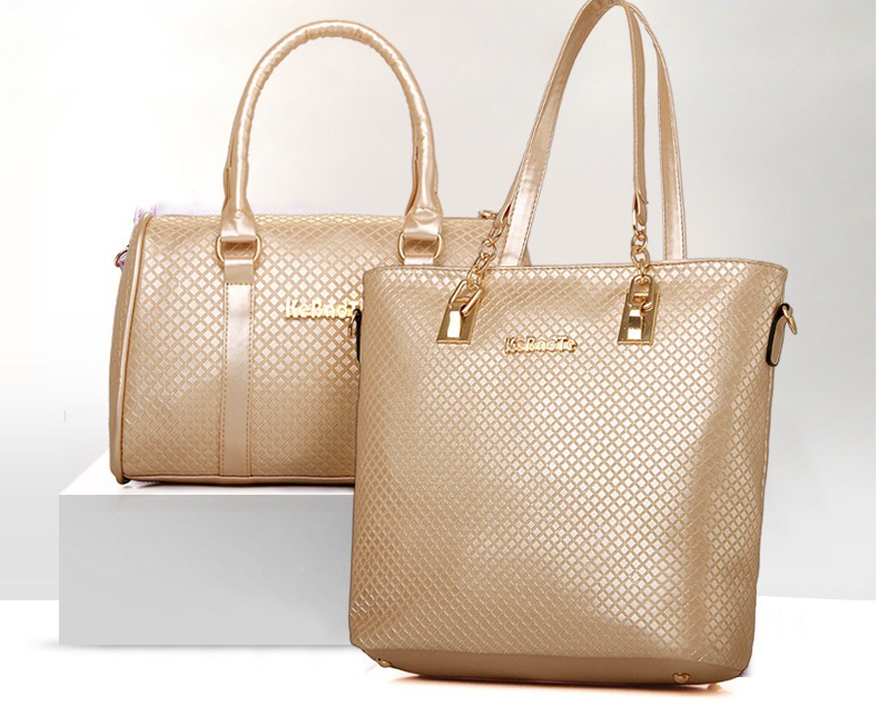 Fashionable Clutch