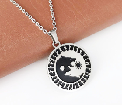 Detailed View of Wolf Head Sun Necklace
