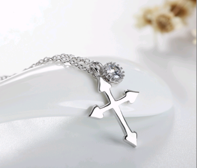 Cross Pendant Necklace