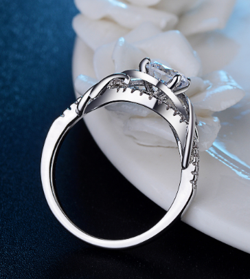 Fashion Diamond Ring