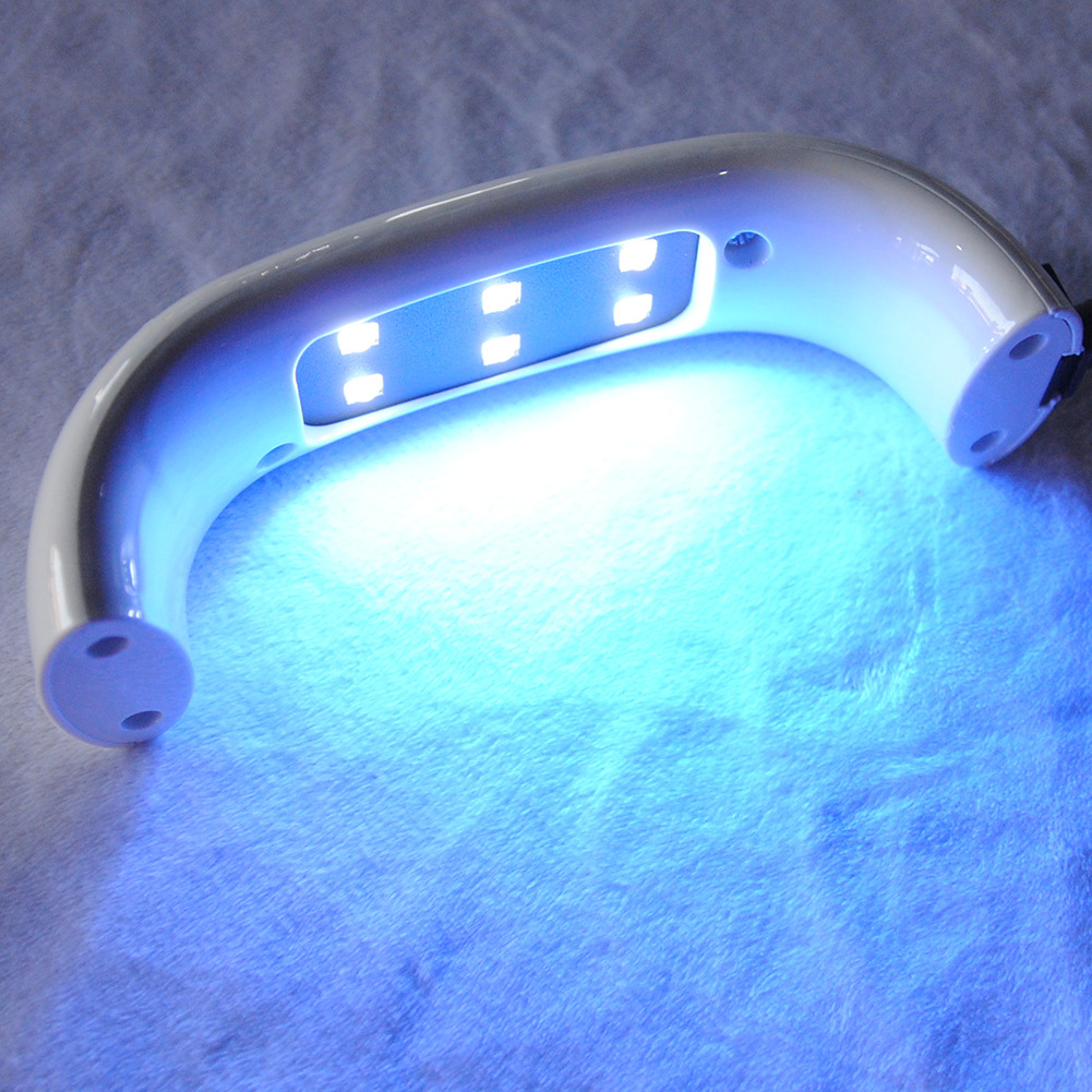 Nail Art with Mini Nail Lamp