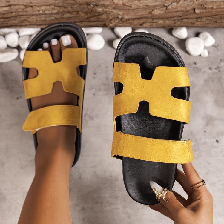 Sandals Image 8