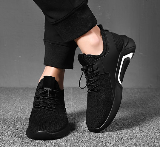 Breathable Running Shoes Image 5