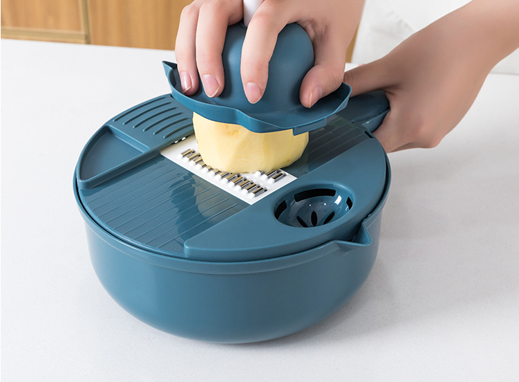 Multifunctional Round Vegetable Cutter Image 2