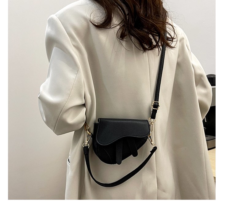 Saddle Bag Image 5