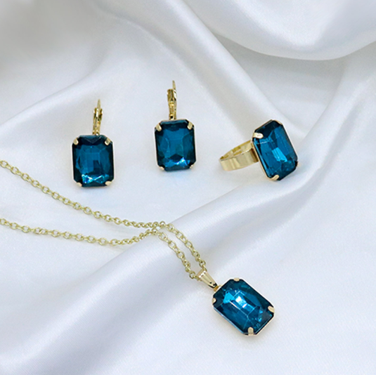 Bridal Jewelry Set Image 2