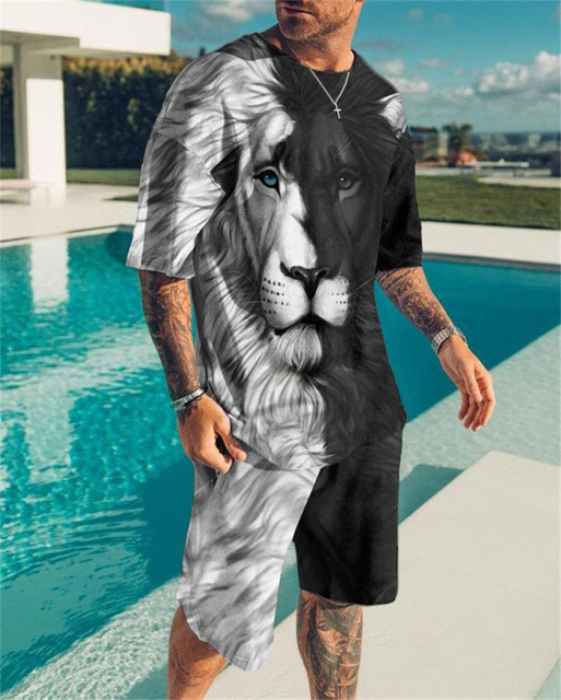 Men's Suit Image 7