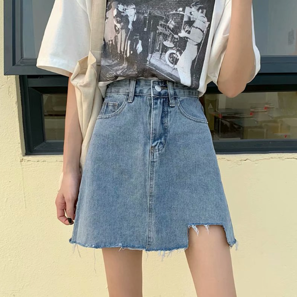 Frayed Hem Detail
