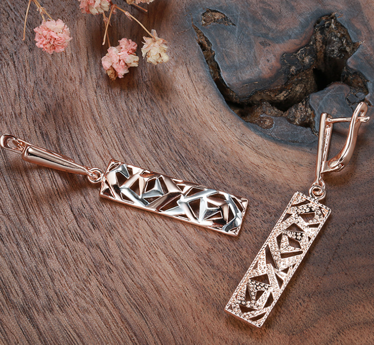 Earring Image 4