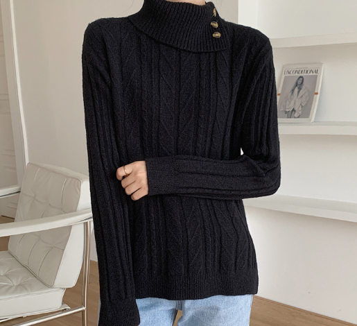 Pullover Sweater Image 5