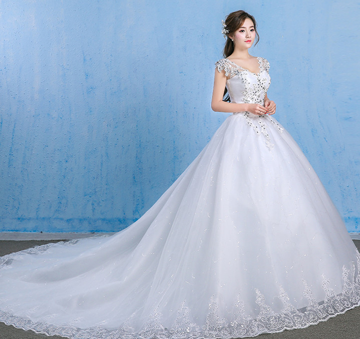 Luxury Spark Wedding Dress V-Neck Lace Appliques Rhinestone Bride Gowns 2024 Open Back Cap Sleeve Beach vestidos de novia