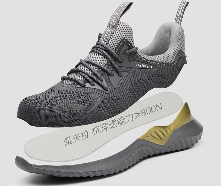Men's Running Shoes - Functional Design