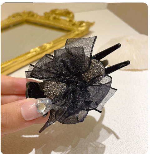 Versatile Hair Accessory