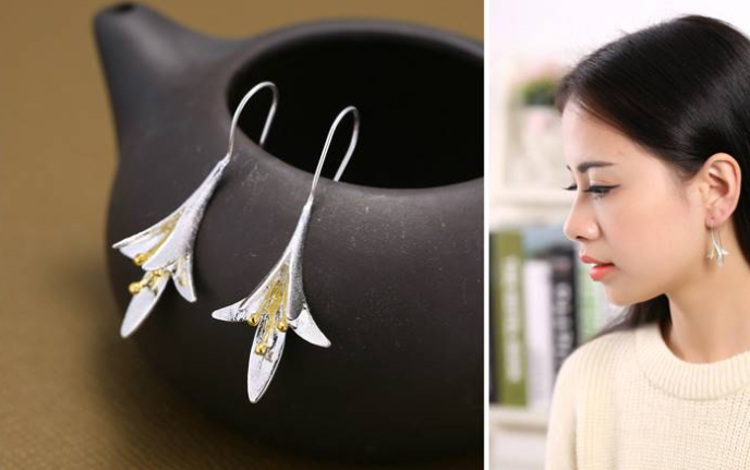 Floral Earrings Image 6