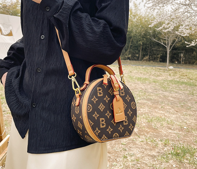 Luxury Women's Shoulder Crossbody Bag Embossed Design