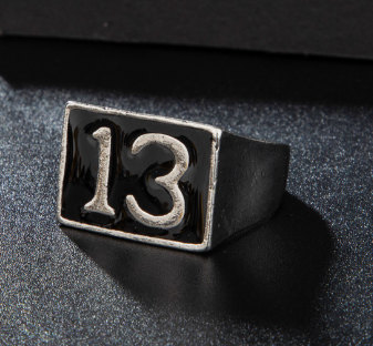 Vintage Men's Ring Image 1