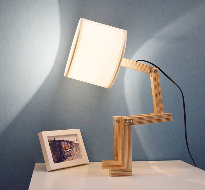Wooden bedside lamp image 4
