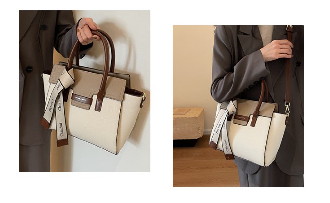 Color Block Wing Bag Image 2