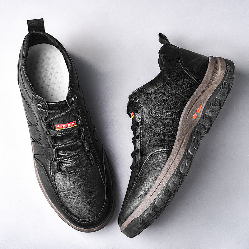 Men's Hiking Shoes - Image 2