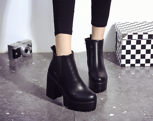 Chunky High Heel