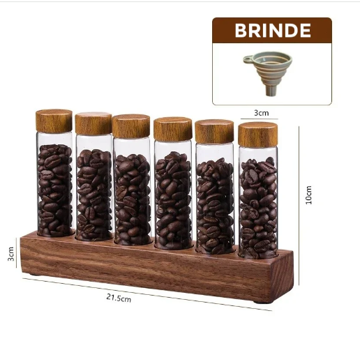 Elegant kitchen storage