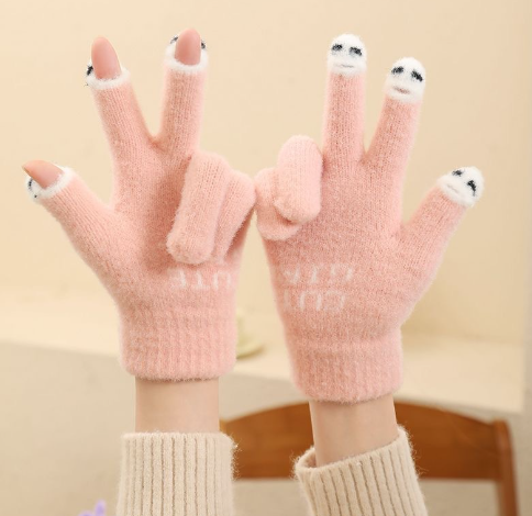 Stylish and Warm Gloves