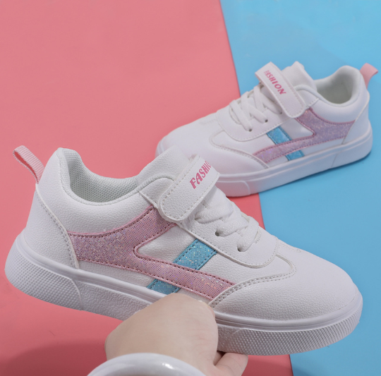 Campus Small White Shoes design details