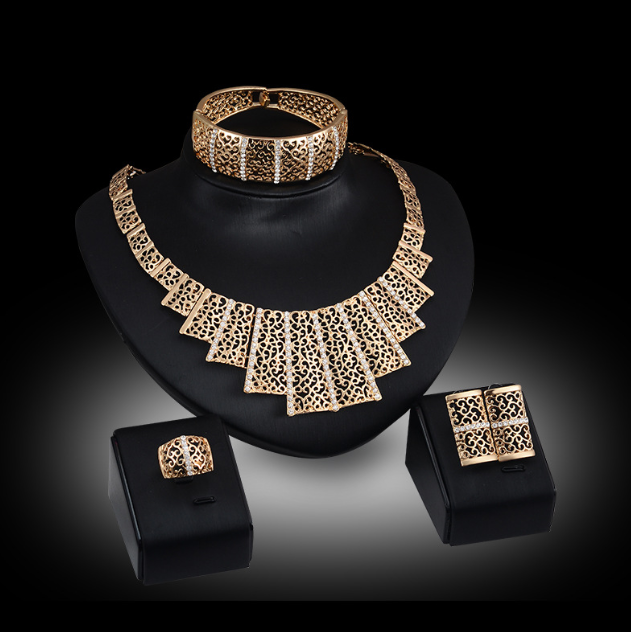 Bridal Jewelry Set Image 4