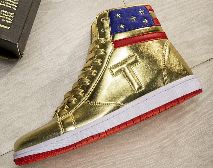 Sneaker Image 4