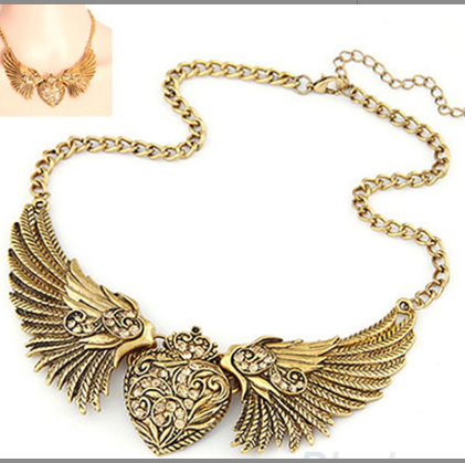 Heart Wings Short Necklace Silver