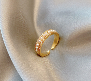 Light Bead Ring Close-up