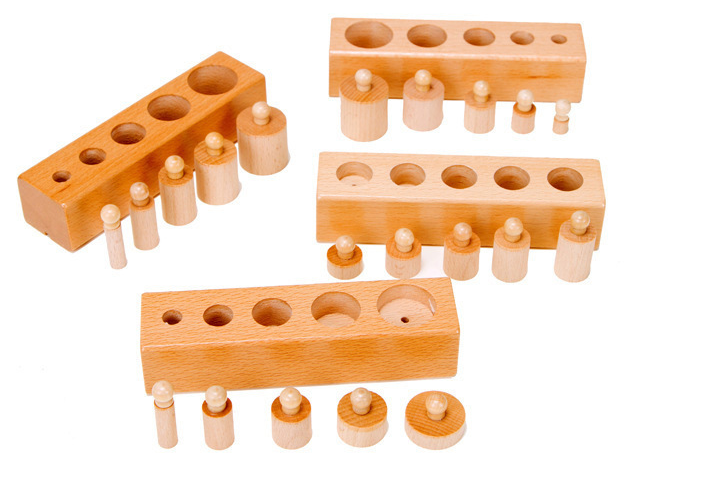Montessori Socket Cylinder Image 3