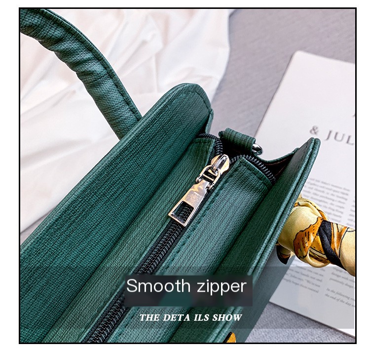Trendy Small Bag